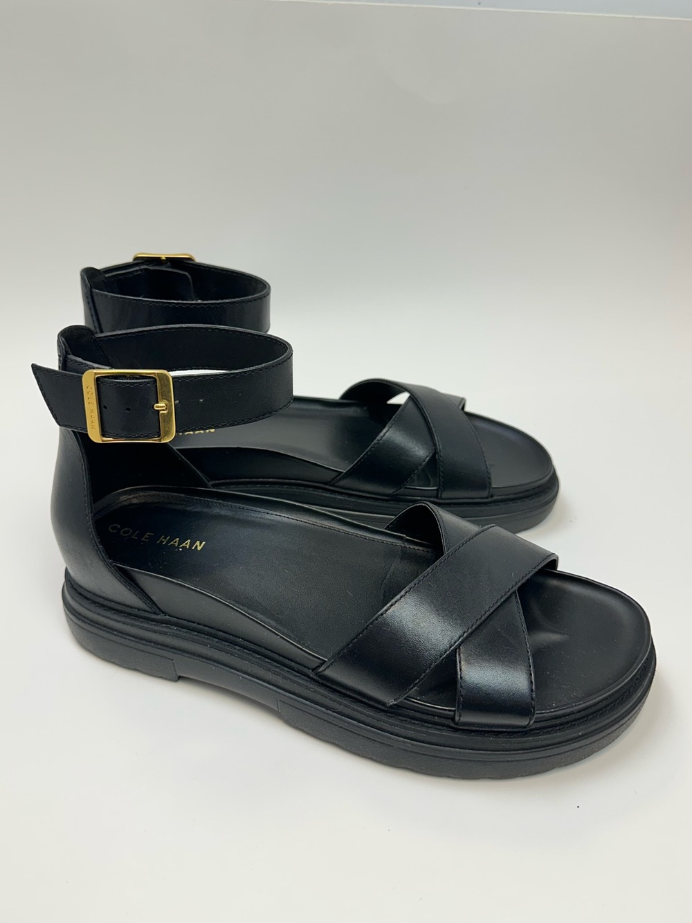 Cole Haan Fraya Platform Sandals Black Leather Ankle Strap Minimalist Size 9
